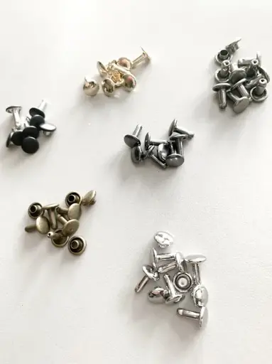 [601A28] RIVETTEN DUBBEL 6X6 